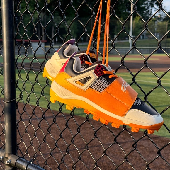 Custom Baseball cleats - Picture 5 of 14